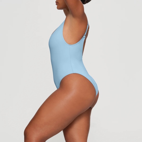 🔥NWT 🩵LIMITED EDITION SKIMS Swim Scoop Neck One Piece 🩵🩵🩵 - Picture 5 of 12